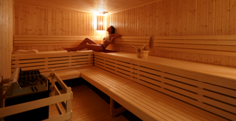 Benefits of Using Steam Rooms and Saunas